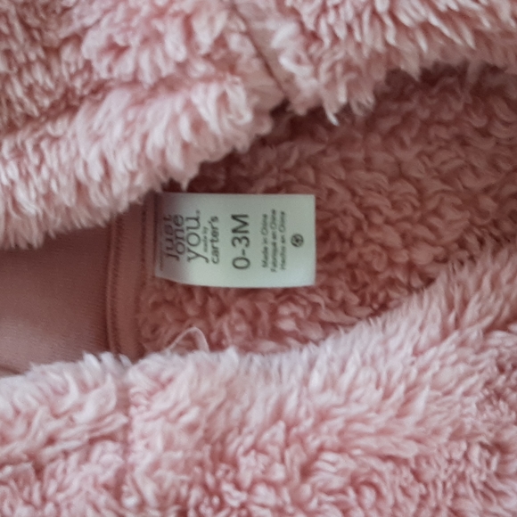 Carters fuzzy jacket with matching hat and mittens - Picture 3 of 3